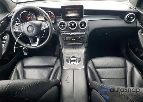 2017 Mercedes-Benz Glc 300 z USA, uszkodzony, nr VIN WDC0G4JB6HV007286